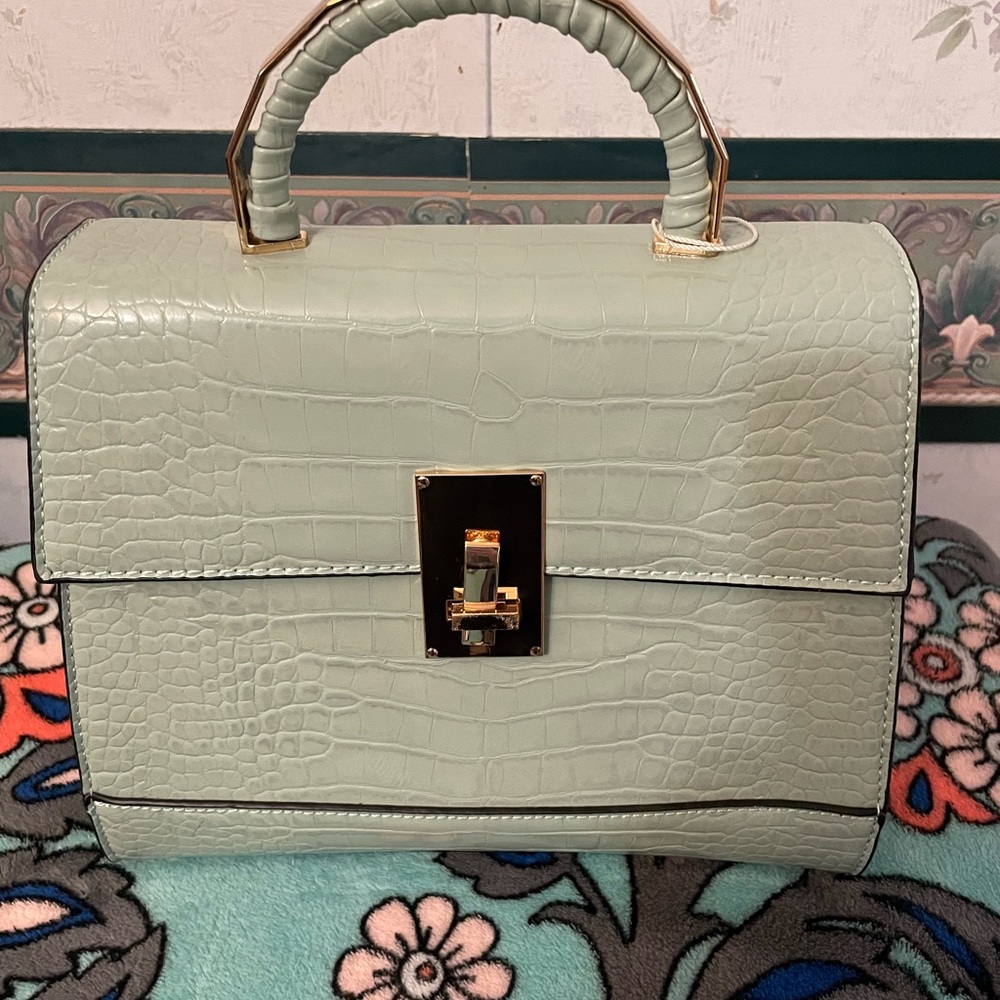 Isabelle handbag NWT